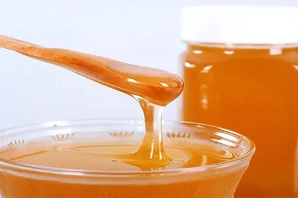 生姜蜂蜜水每天什么时间喝最佳，早上还是晚上