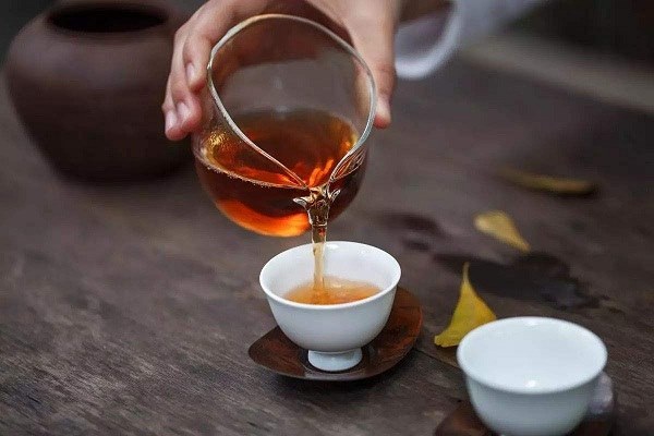消除口中大蒜味儿，有哪些简单易行的方法